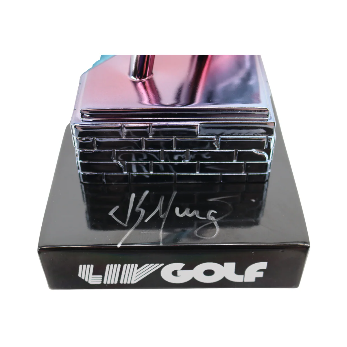 Sebastian Munoz LIV Golf Indianapolis 2025 Autographed L/E 18 of 60 Tee Marker - Image 6